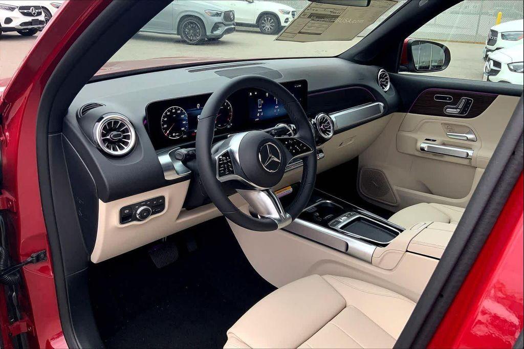 new 2026 Mercedes-Benz GLB 250 car, priced at $53,565