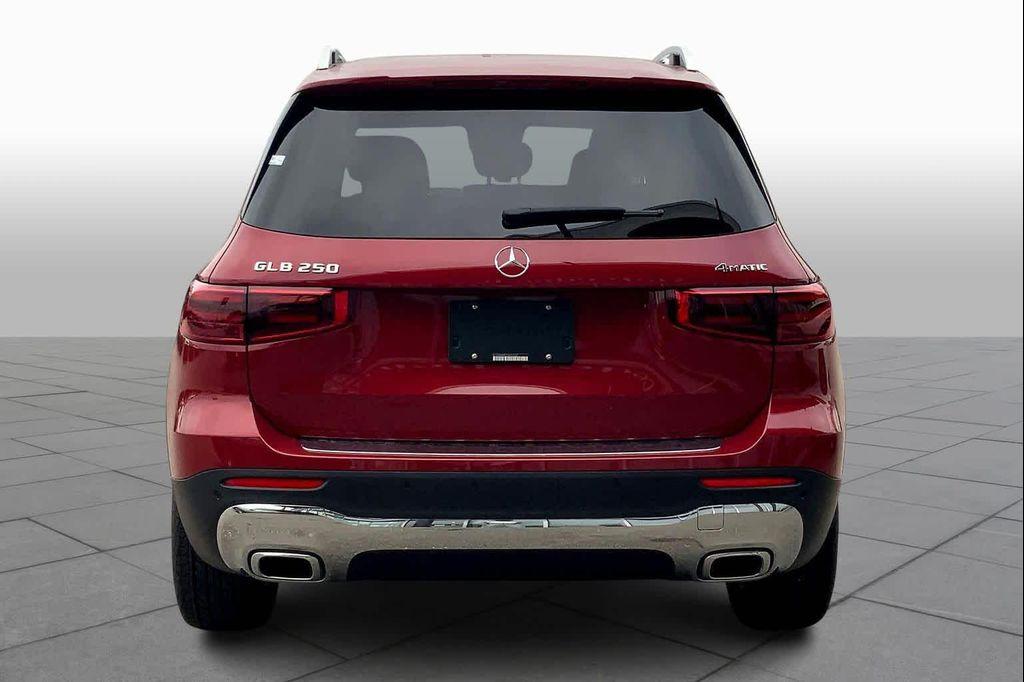 new 2026 Mercedes-Benz GLB 250 car, priced at $53,565