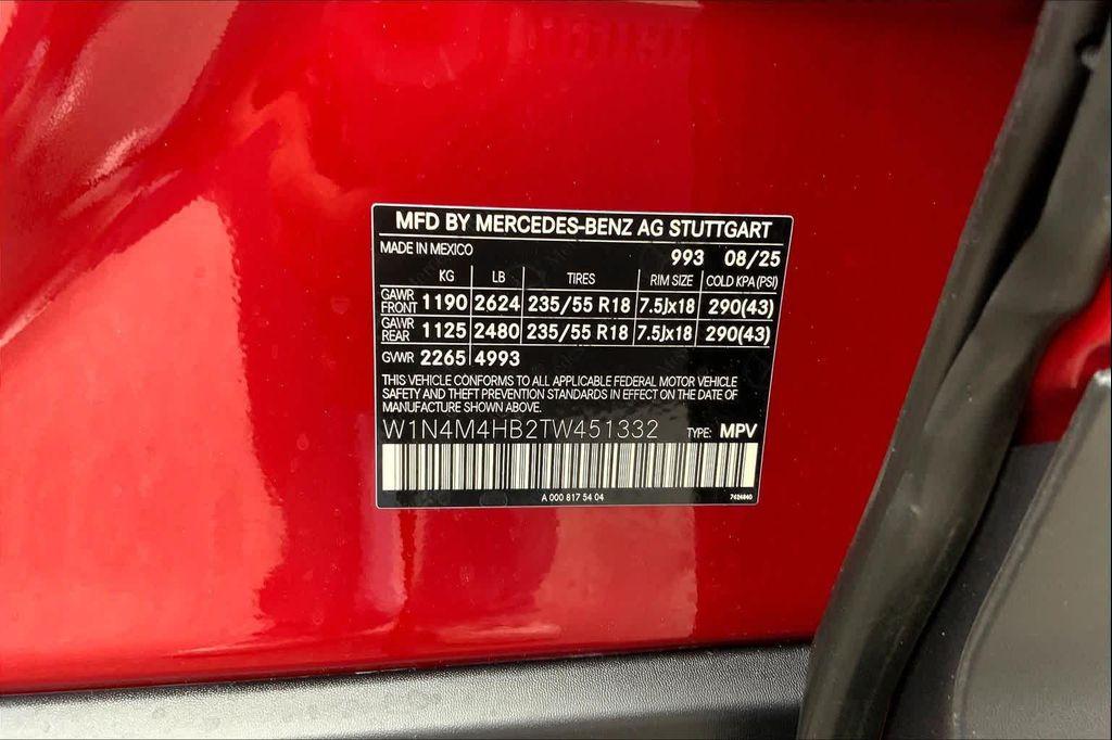 new 2026 Mercedes-Benz GLB 250 car, priced at $53,565