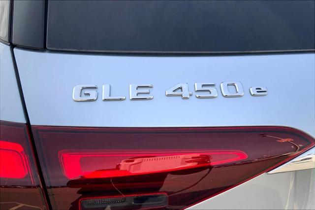 new 2025 Mercedes-Benz GLE 450 car, priced at $88,740