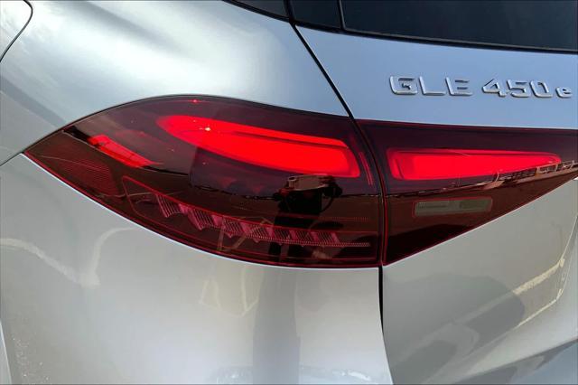 new 2025 Mercedes-Benz GLE 450 car, priced at $88,740
