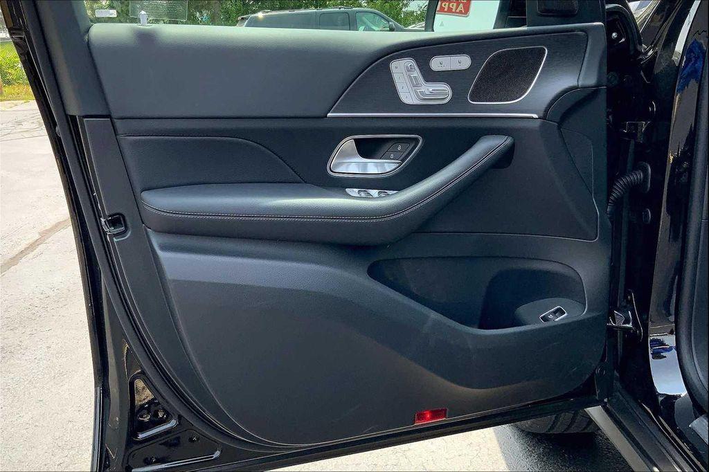 used 2025 Mercedes-Benz GLE 350 car, priced at $58,298
