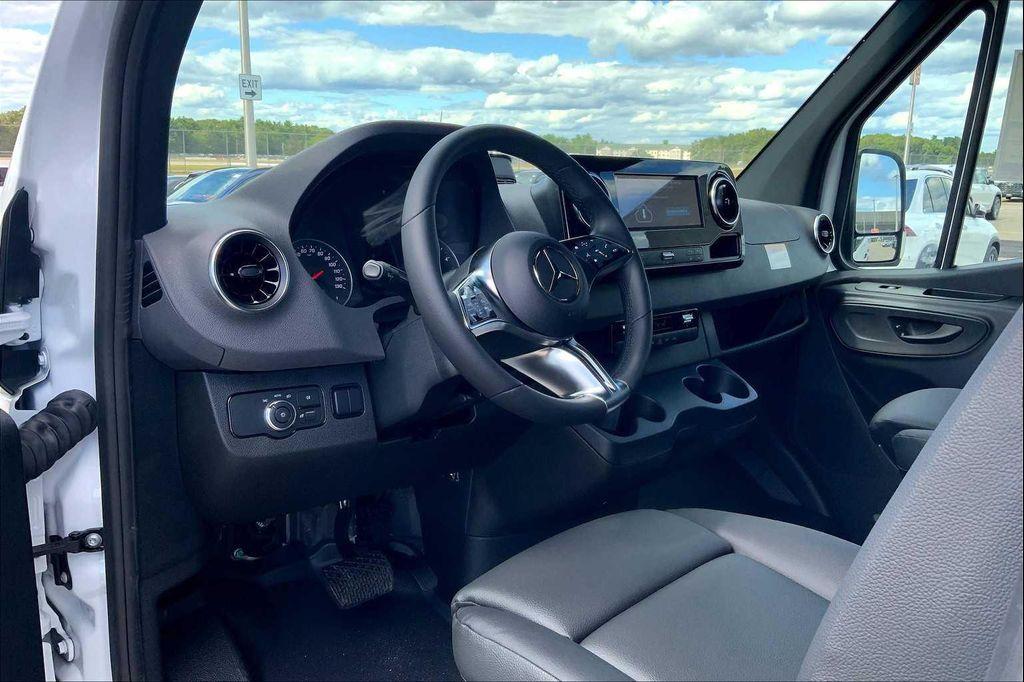 new 2025 Mercedes-Benz Sprinter 2500 car, priced at $67,072
