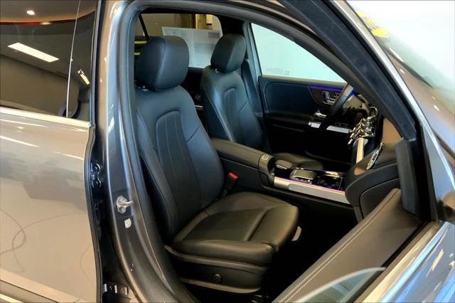 used 2022 Mercedes-Benz GLB 250 car, priced at $28,899