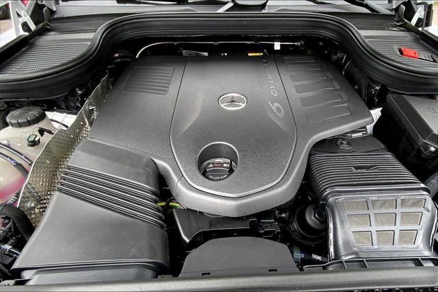 new 2025 Mercedes-Benz GLE 450 car, priced at $87,495