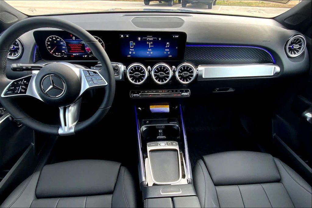 new 2026 Mercedes-Benz GLB 250 car, priced at $52,390