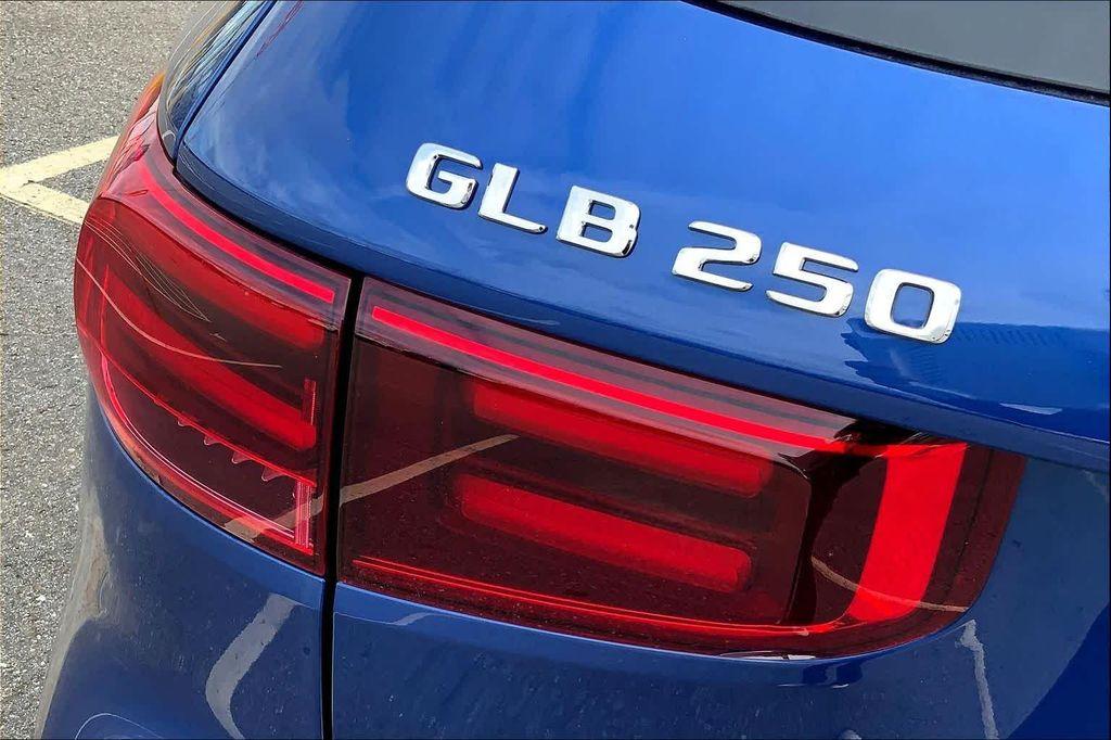 new 2026 Mercedes-Benz GLB 250 car, priced at $52,390