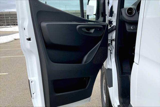 new 2025 Mercedes-Benz Sprinter 2500 car, priced at $67,001