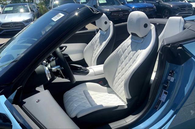 new 2025 Mercedes-Benz AMG SL 55 car, priced at $165,630