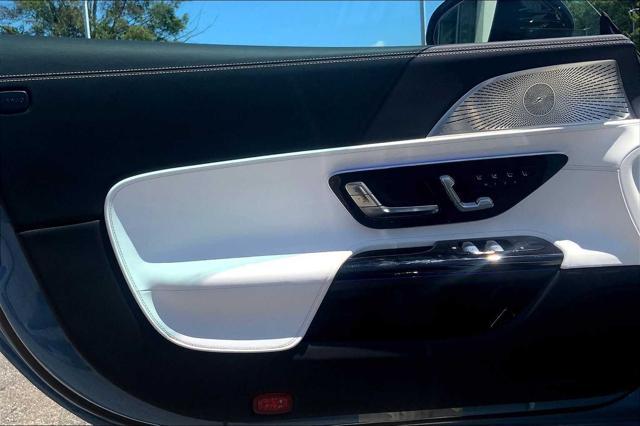 new 2025 Mercedes-Benz AMG SL 55 car, priced at $165,630
