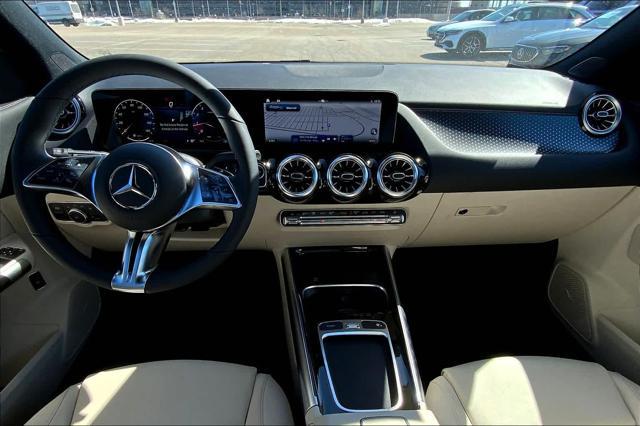 new 2025 Mercedes-Benz GLA 250 car, priced at $47,295