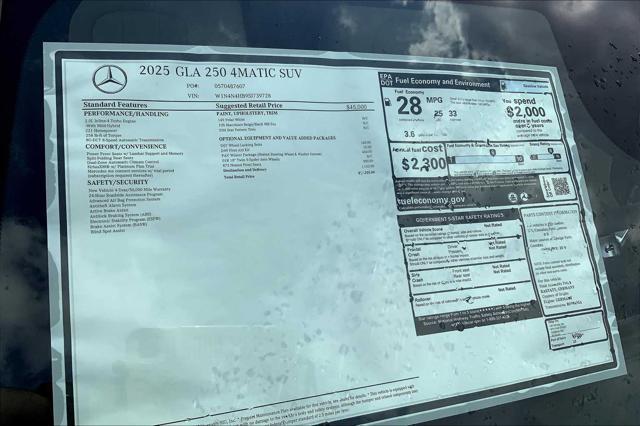 new 2025 Mercedes-Benz GLA 250 car, priced at $47,295