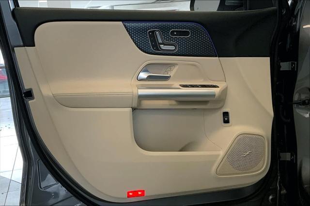 used 2025 Mercedes-Benz GLA 250 car, priced at $44,989
