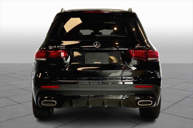 used 2021 Mercedes-Benz GLB 250 car, priced at $27,498