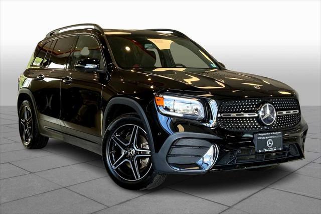 used 2021 Mercedes-Benz GLB 250 car, priced at $27,498