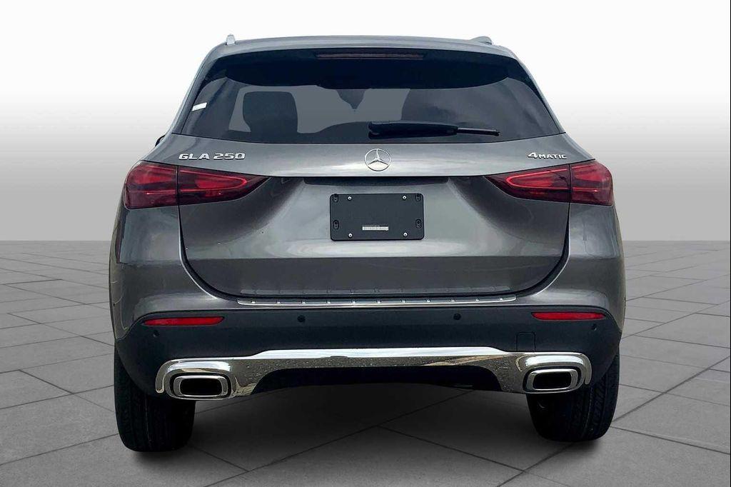 new 2026 Mercedes-Benz GLA 250 car, priced at $51,385