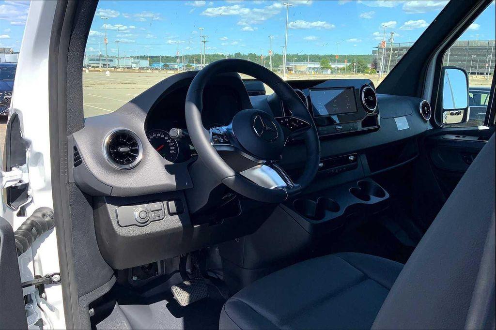 new 2025 Mercedes-Benz Sprinter 2500 car, priced at $66,808