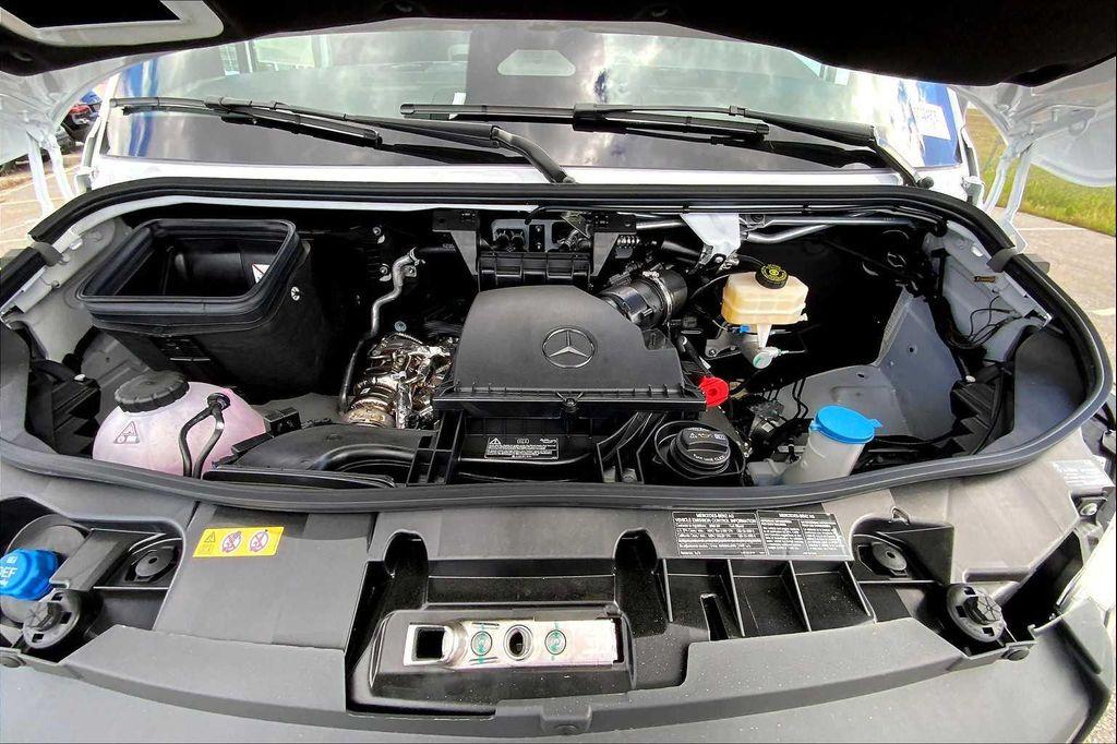 new 2025 Mercedes-Benz Sprinter 2500 car, priced at $67,072