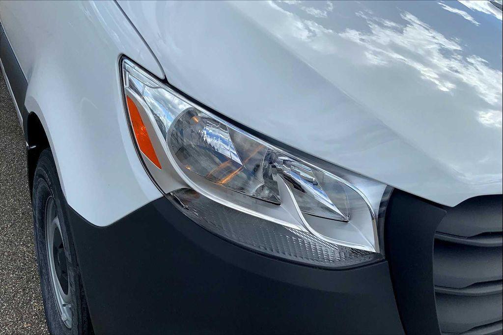 new 2025 Mercedes-Benz Sprinter 2500 car, priced at $67,072