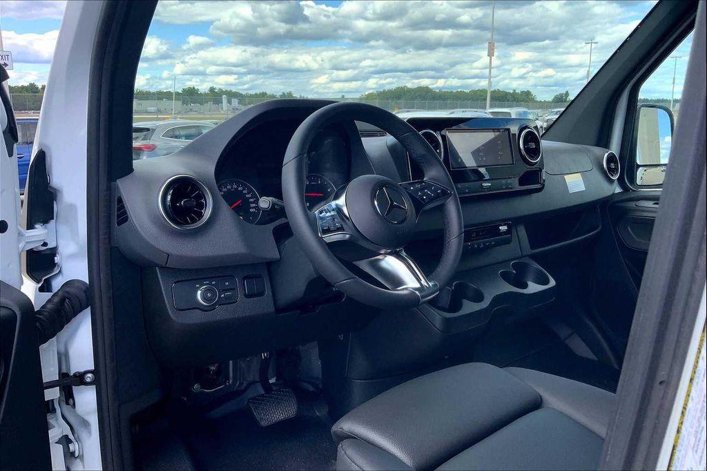 new 2025 Mercedes-Benz Sprinter 2500 car, priced at $67,072