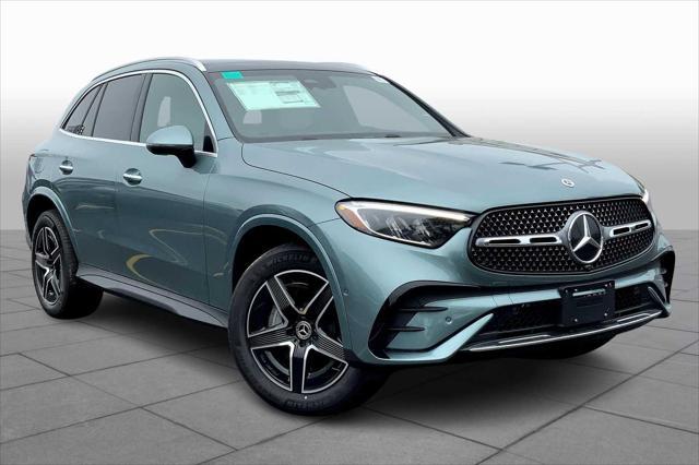 new 2025 Mercedes-Benz GLC 300 car, priced at $61,900