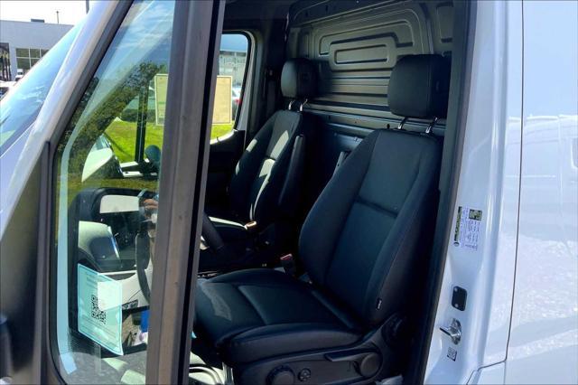 new 2025 Mercedes-Benz Sprinter 2500 car, priced at $64,002