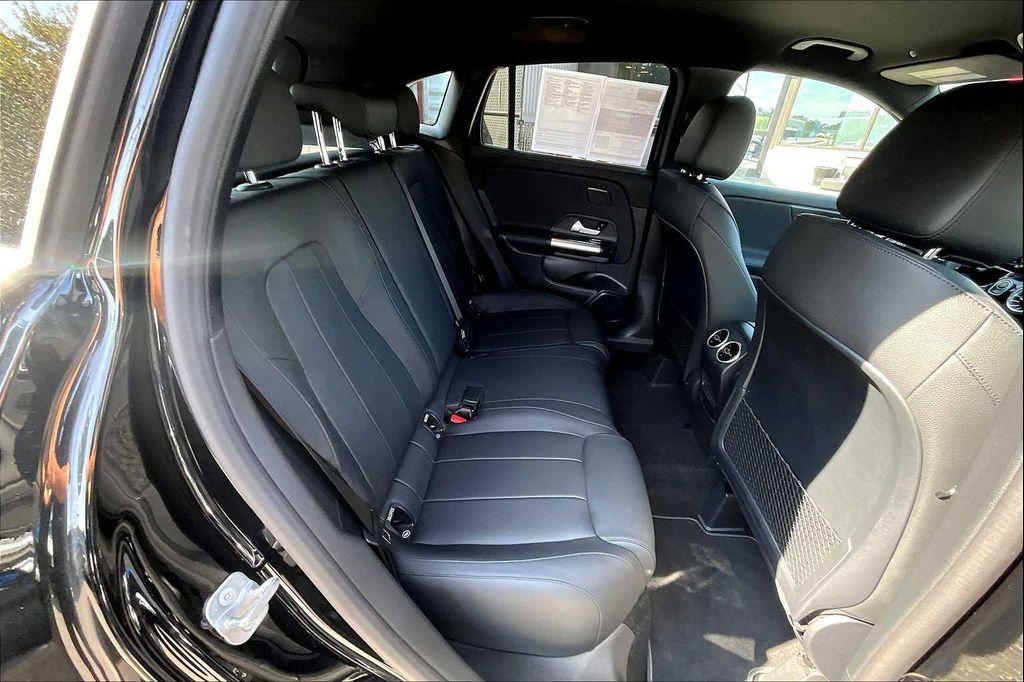 used 2025 Mercedes-Benz GLA 250 car, priced at $40,998