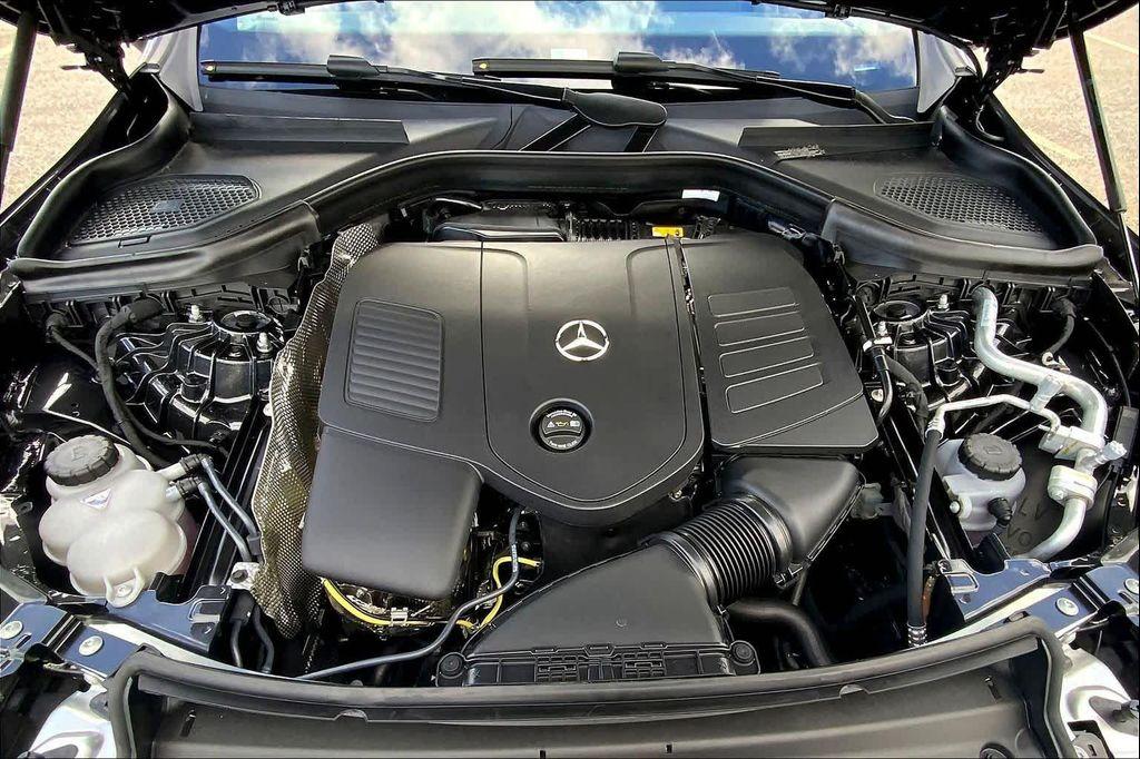 new 2026 Mercedes-Benz GLC 300 car, priced at $61,305