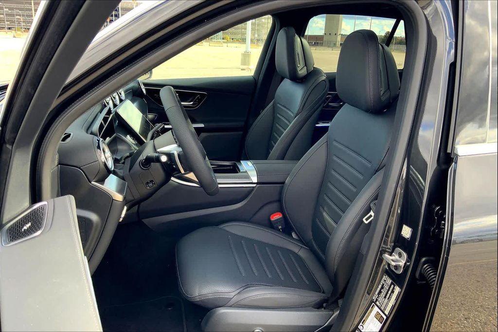 new 2026 Mercedes-Benz GLC 300 car, priced at $61,305