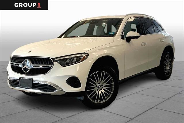 new 2025 Mercedes-Benz GLC 300 car, priced at $48,998