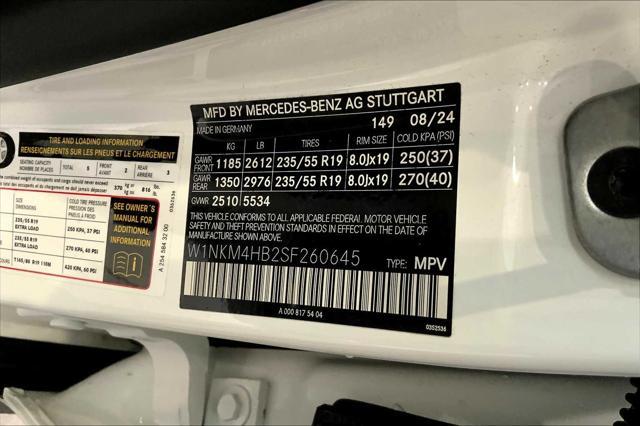 new 2025 Mercedes-Benz GLC 300 car, priced at $48,998