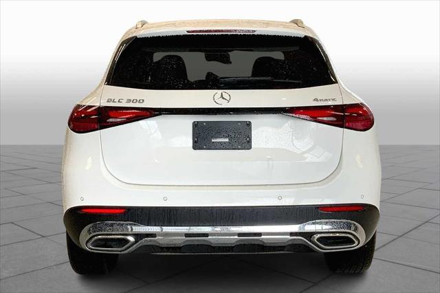 new 2025 Mercedes-Benz GLC 300 car, priced at $48,998