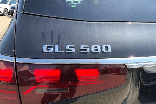new 2025 Mercedes-Benz GLS 580 car, priced at $129,925