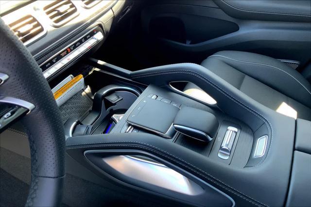 new 2025 Mercedes-Benz GLS 580 car, priced at $129,925