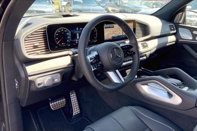 new 2025 Mercedes-Benz GLS 580 car, priced at $129,925