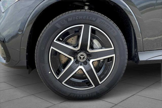 new 2025 Mercedes-Benz GLC 300 car, priced at $61,865