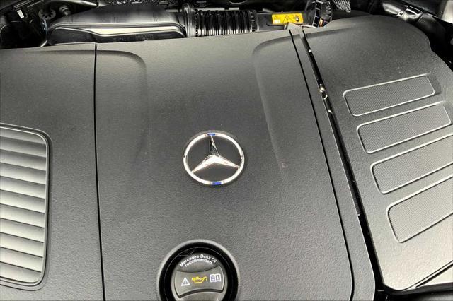 new 2025 Mercedes-Benz GLC 300 car, priced at $61,865