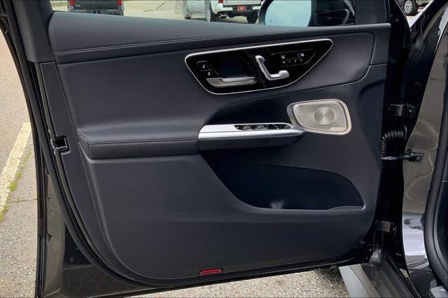 new 2025 Mercedes-Benz GLC 300 car, priced at $61,865