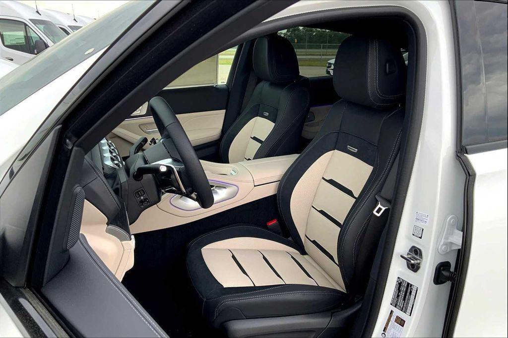 new 2025 Mercedes-Benz AMG GLE 53 car, priced at $99,225