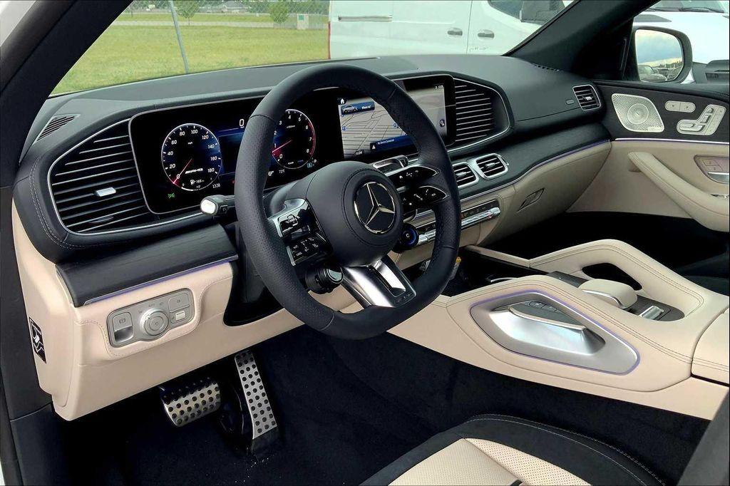 new 2025 Mercedes-Benz AMG GLE 53 car, priced at $99,225