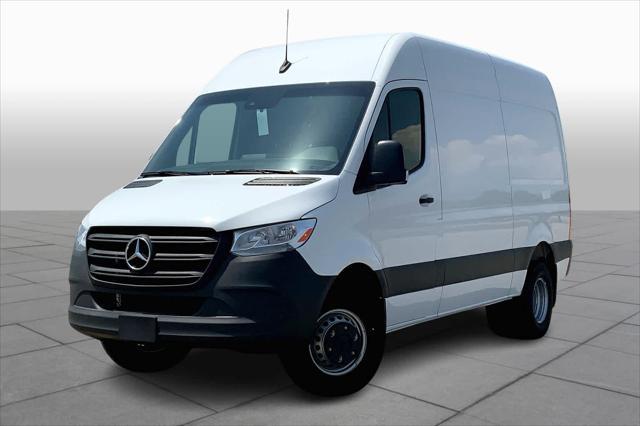 new 2024 Mercedes-Benz Sprinter 3500 car, priced at $67,106