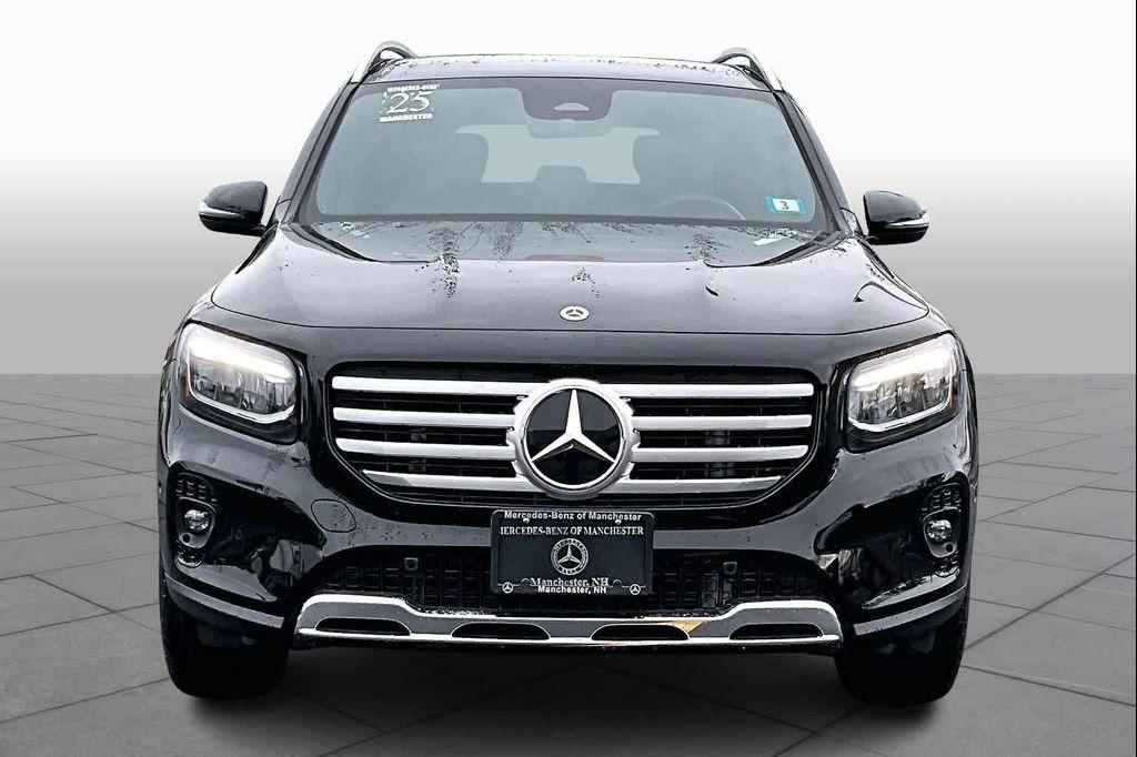 used 2025 Mercedes-Benz GLB 250 car, priced at $43,100