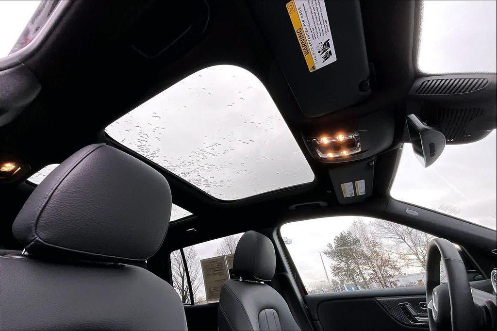 used 2025 Mercedes-Benz GLB 250 car, priced at $43,100