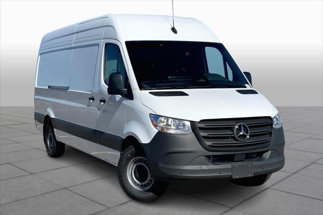 new 2025 Mercedes-Benz Sprinter 2500 car, priced at $70,836