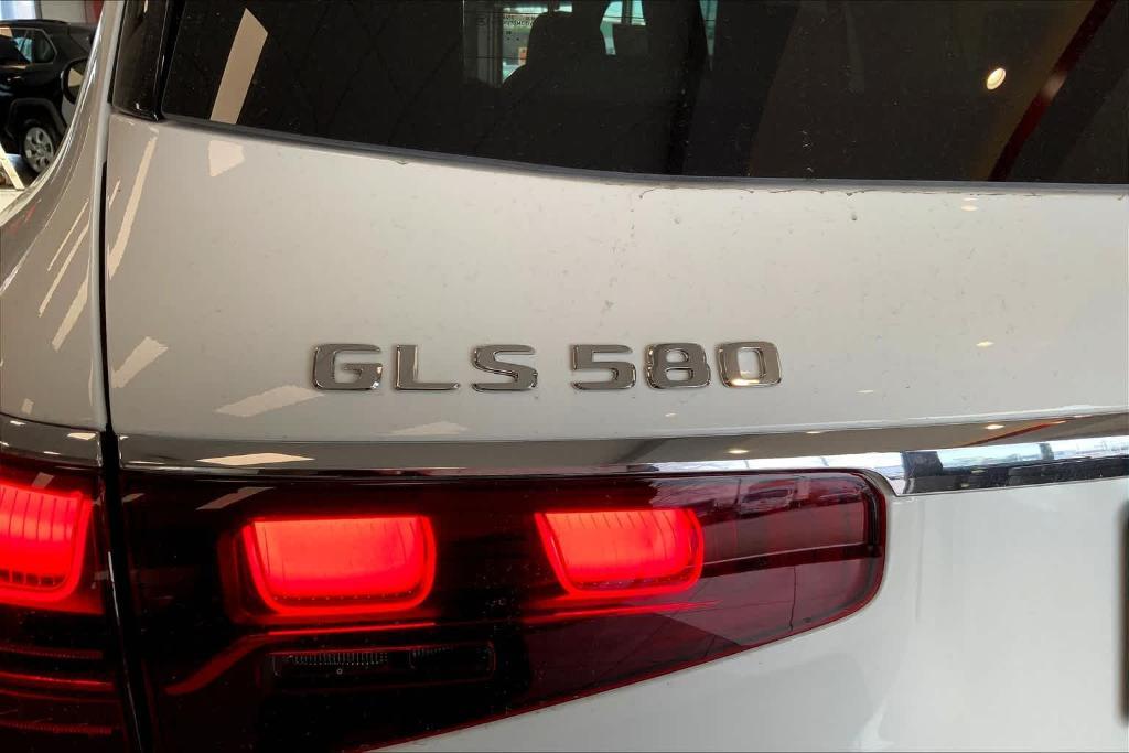new 2024 Mercedes-Benz GLS 580 car, priced at $126,160