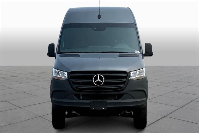 new 2024 Mercedes-Benz Sprinter 2500 car, priced at $77,108