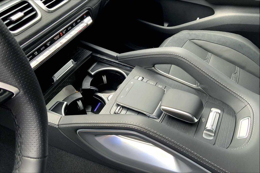 new 2025 Mercedes-Benz AMG GLE 53 car, priced at $100,625