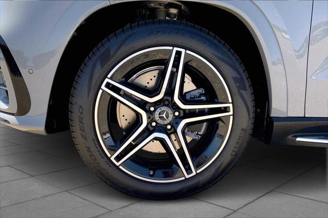 new 2025 Mercedes-Benz GLS 450 car, priced at $99,895