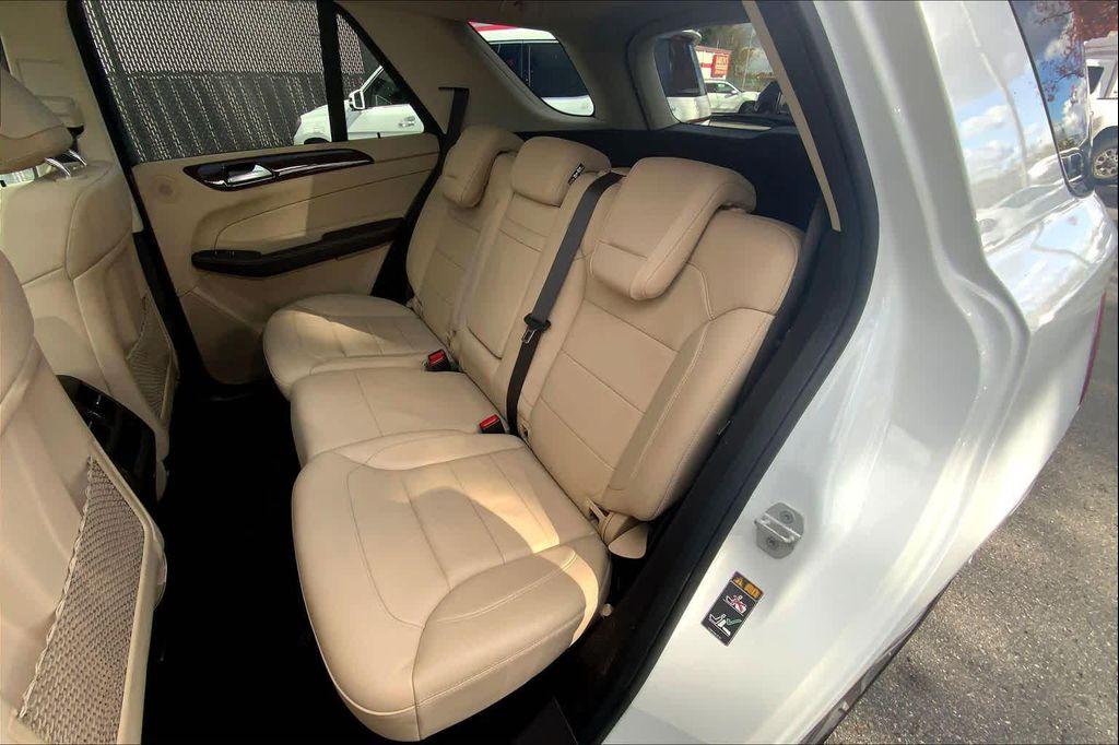 used 2017 Mercedes-Benz GLE 400 car, priced at $20,347