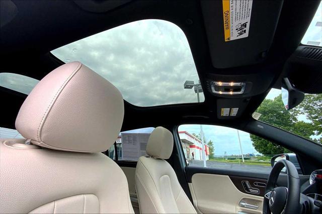 used 2025 Mercedes-Benz GLA 250 car, priced at $41,995